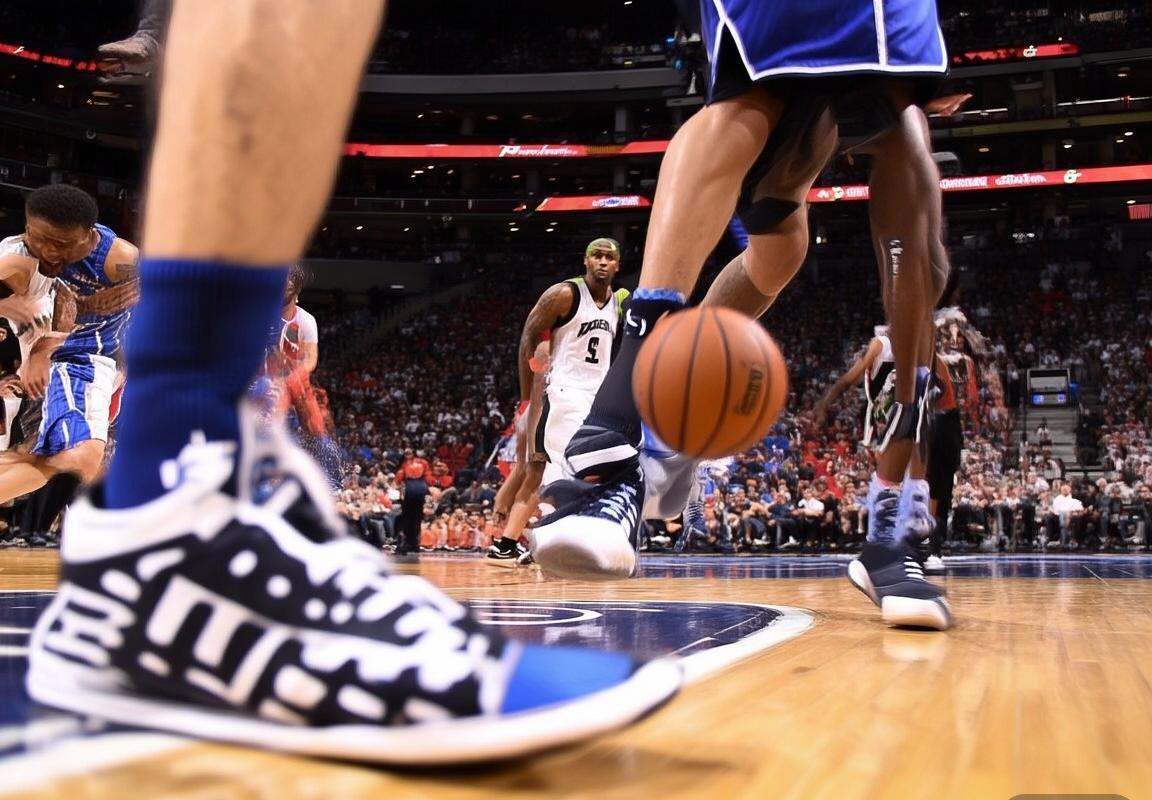 奇才对魔术：激战27日战报与战术解析(图2)