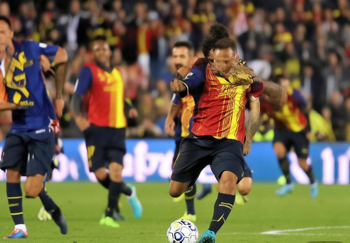 2019国王杯决赛：巴塞罗那意外败北 瓦伦西亚逆袭夺冠(图2)